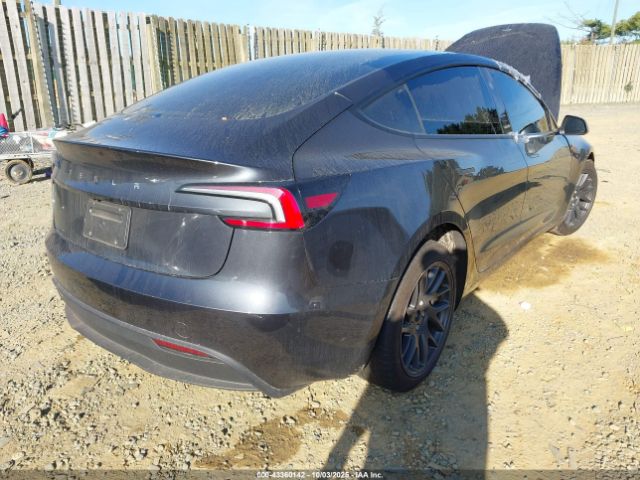 2025 TESLA MODEL 3 5YJ3E1EA5SF977242 Photo 3