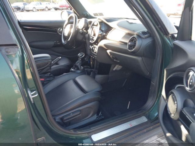 2017 MINI HARDTOP WMWXU3C58H2D32134 Photo 4