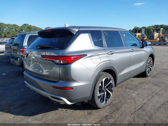 2023 MITSUBISHI OUTLANDER JA4J4UA81PZ034291 Photo 3
