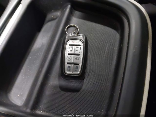 2019 CHRYSLER PACIFICA 2C4RC1BG2KR507747 Photo 10