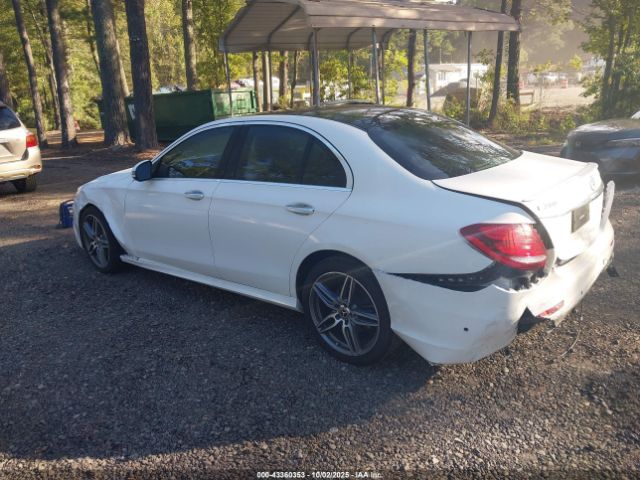 2019 MERCEDES-BENZ E 300 WDDZF4KB3KA553241 Photo 2