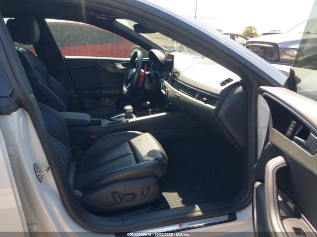 2022 AUDI A5 SPORTBACK WAUEACF55NA011856 Photo 4