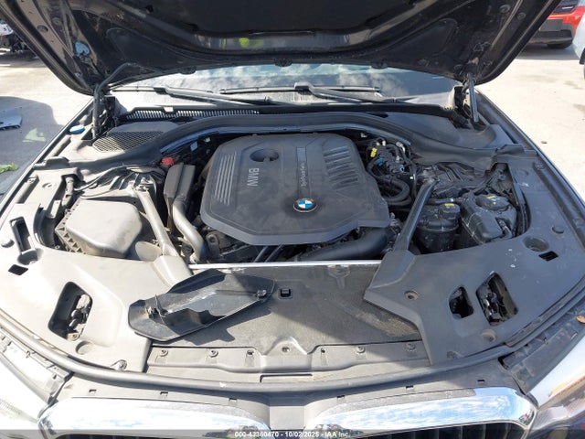 WBAJE5C30HG913530 BMW 540I