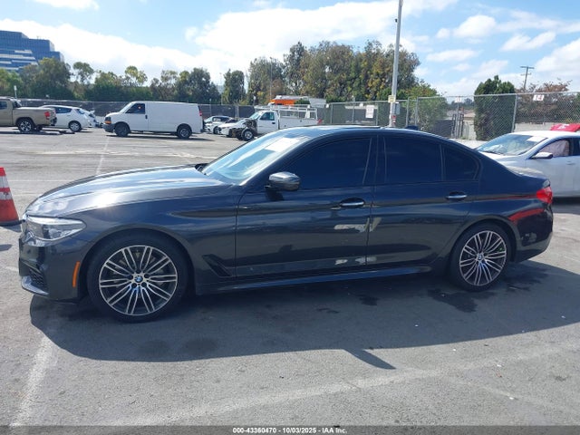 WBAJE5C30HG913530 BMW 540I