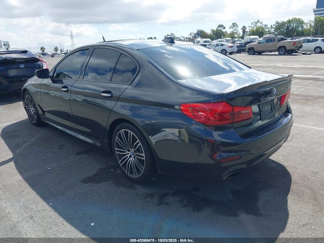 WBAJE5C30HG913530 BMW 540I