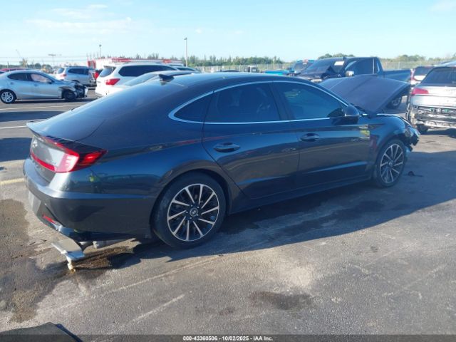 2021 HYUNDAI SONATA 5NPEH4J28MH081988 Photo 3