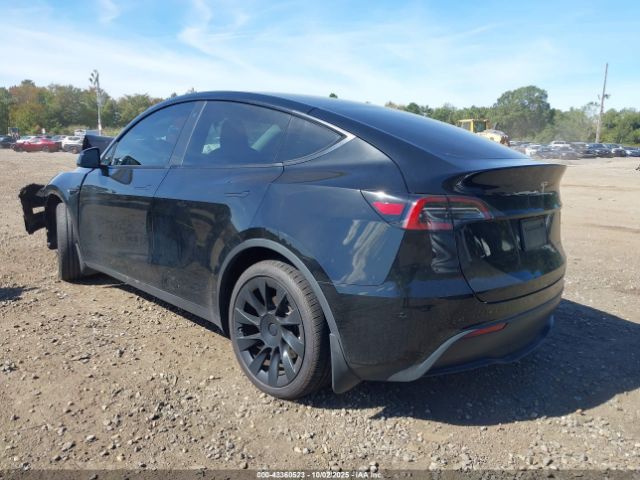 2023 TESLA MODEL Y 7SAYGAEE1PF614501 Photo 2