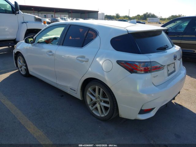 2016 LEXUS CT 200H JTHKD5BH6G2273213 Photo 2