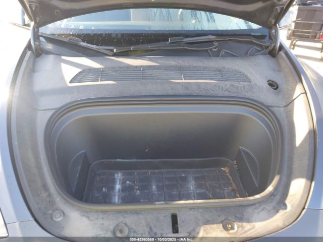 2023 TESLA MODEL Y 7SAYGDEE4PF860721 Photo 9