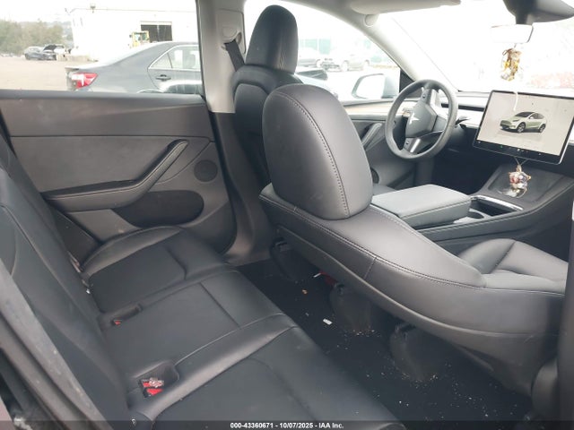 2024 TESLA MODEL Y 7SAYGDEE2RA290105 Photo 7