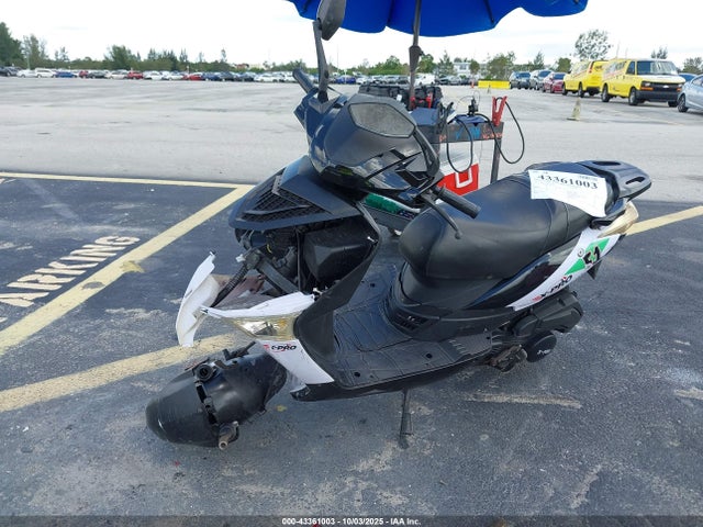 L2BB2BCH5RB116127 Jiangsu Baodiao Scooter