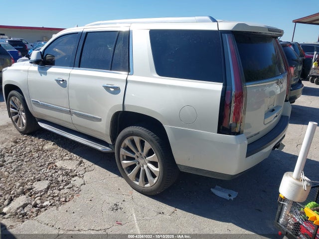 2015 CADILLAC ESCALADE 1GYS3MKJ0FR735461 Photo 2