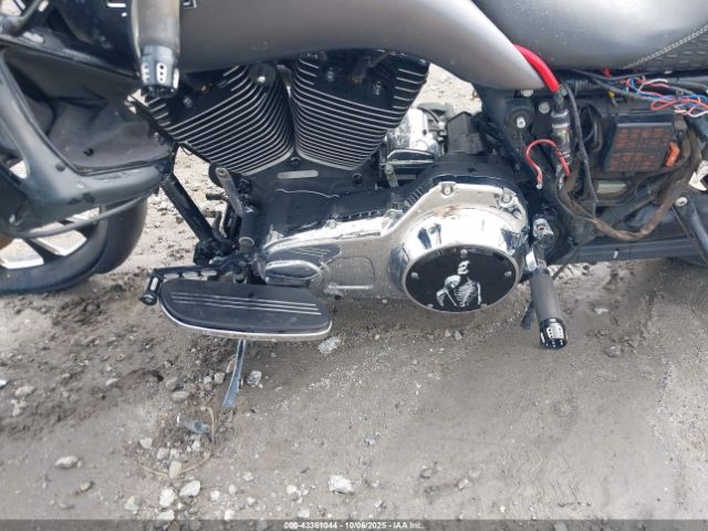 2010 HARLEY-DAVIDSON FLTRX 1HD1KH415AB609024 Photo 8