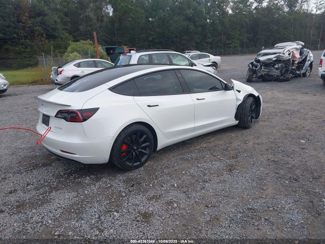 2021 TESLA MODEL 3 5YJ3E1EC9MF985056 Photo 3