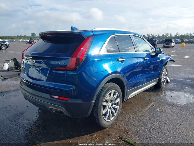 2019 CADILLAC XT4 1GYFZCR45KF113587 Photo 3