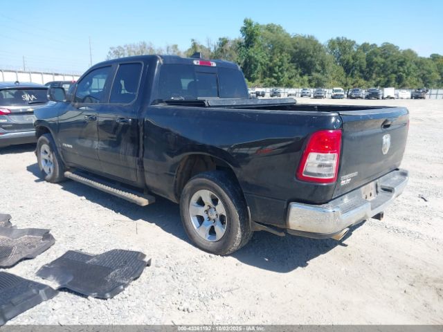 2021 RAM 1500 1C6RREBT5MN801556 Photo 2