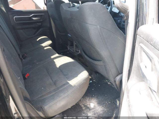 2021 RAM 1500 1C6RREBT5MN801556 Photo 7