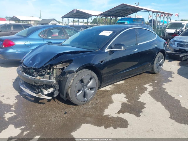 2019 TESLA MODEL 3 5YJ3E1EA8KF415769 Photo 1