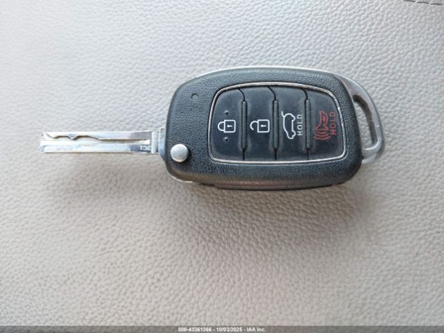 2018 HYUNDAI TUCSON KM8J3CA44JU740994 Photo 10