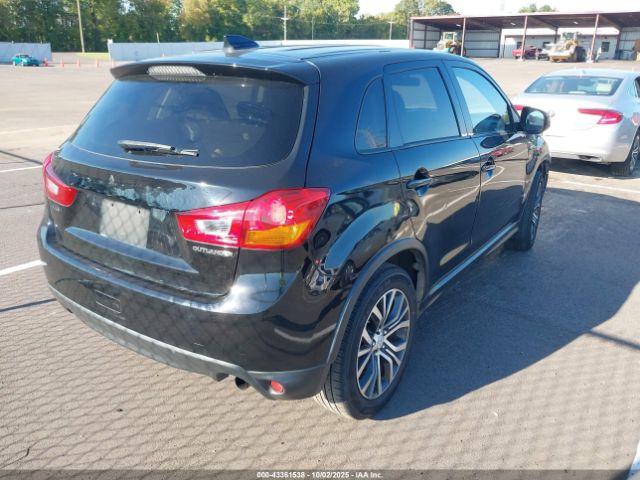 2017 MITSUBISHI OUTLANDER SPORT JA4AP3AU4HZ047388 Photo 3