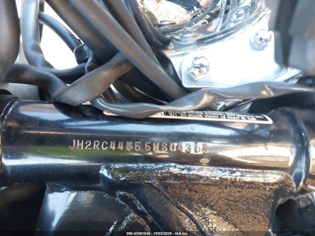 2005 HONDA VT750 JH2RC44555M804314 Photo 9