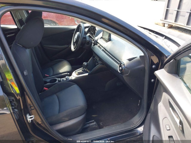 Aukcja sprzedaży 2020 Toyota Yaris Le, vin: 3MYDLBJV7LY704187, numer aukcji: 43361577