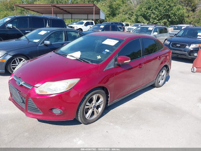 Ford 2014 2014 1FADP3F25EL390340 Image 2