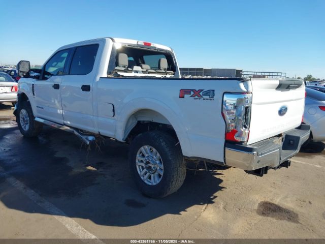 2018 FORD F-250 1FT7W2BT1JEB20572 Photo 2