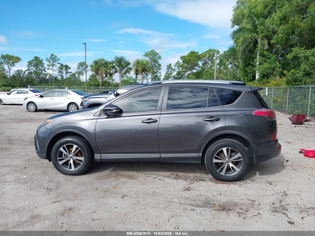Продаж на аукціоні авто 2018 Toyota Rav4 Xle, vin: JTMWFREVXJJ163915, номер лоту: 43361815