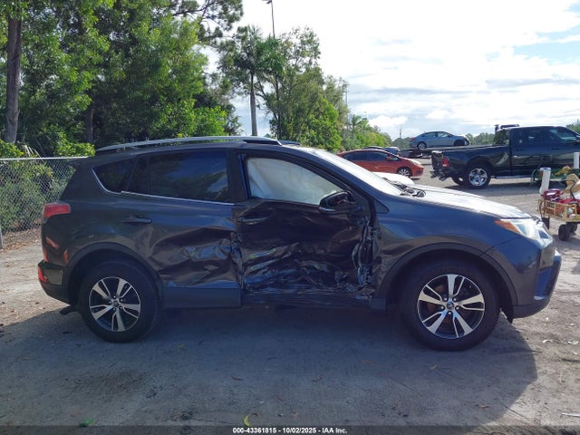 Продаж на аукціоні авто 2018 Toyota Rav4 Xle, vin: JTMWFREVXJJ163915, номер лоту: 43361815