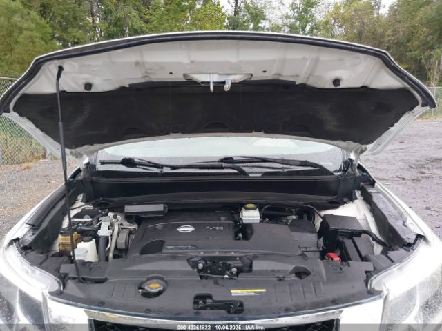 2014 NISSAN PATHFINDER 5N1AR2MN3EC647022 Photo 9