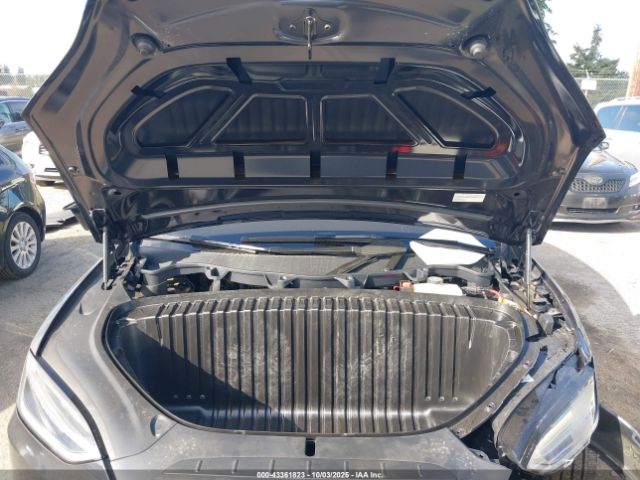 2024 TESLA MODEL X 7SAXCBE54RF458776 Photo 9