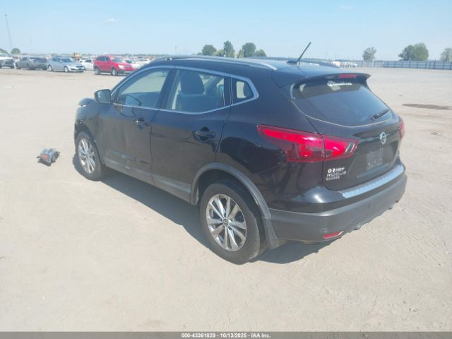 2019 NISSAN ROGUE SPORT JN1BJ1CP4KW529183 Photo 2
