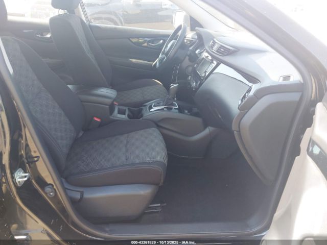 2019 NISSAN ROGUE SPORT JN1BJ1CP4KW529183 Photo 4
