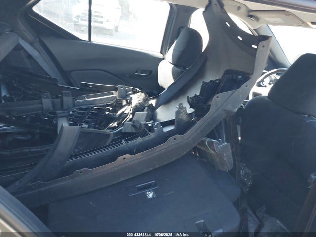3N1CP5CU5JL545218 Nissan Kicks