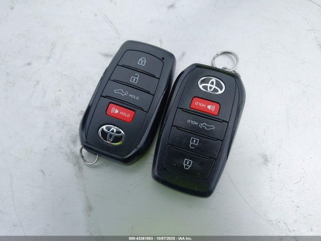 Продажа на аукционе авто 2022 Toyota Tundra Limited, vin: 5TFJA5DB7NX021209, номер лота: 43361893