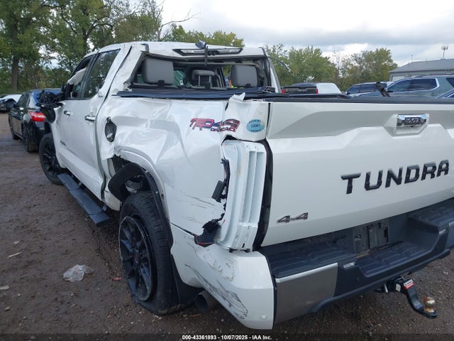 Продажа на аукционе авто 2022 Toyota Tundra Limited, vin: 5TFJA5DB7NX021209, номер лота: 43361893