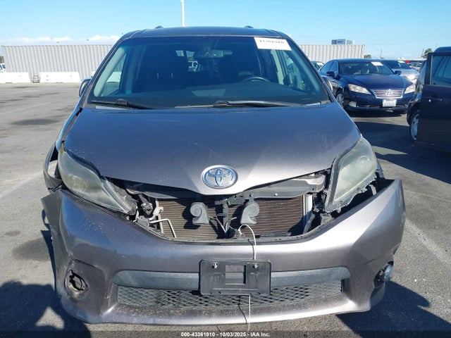 5TDXK3DC3FS661462 Toyota 2gr-fks
