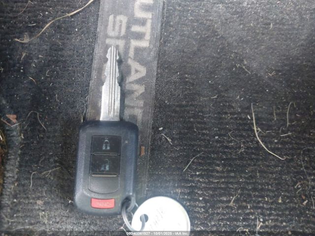 2022 MITSUBISHI OUTLANDER SPORT JA4APUAU1NU016680 Photo 10