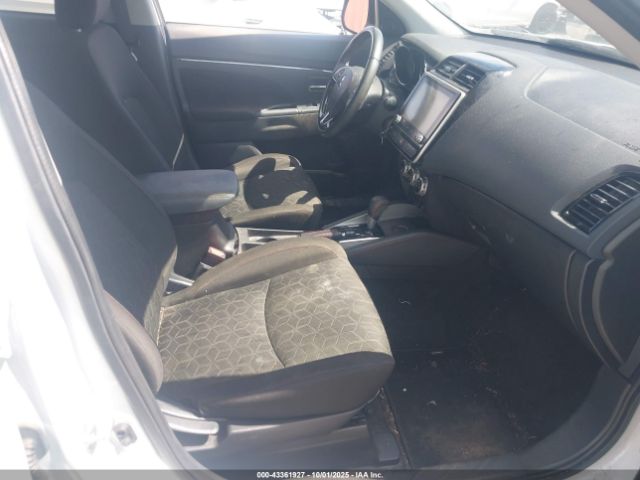 2022 MITSUBISHI OUTLANDER SPORT JA4APUAU1NU016680 Photo 4