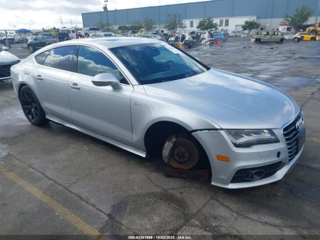 2013 AUDI A7 WAU2GAFC5DN059384