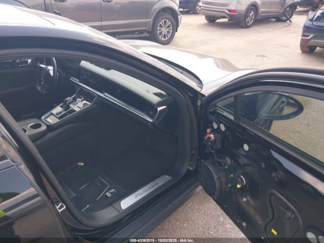 2018 PORSCHE PANAMERA WP0AA2A77JL102081 Photo 4