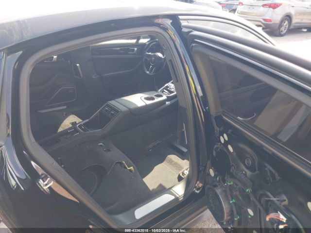 2018 PORSCHE PANAMERA WP0AA2A77JL102081 Photo 7