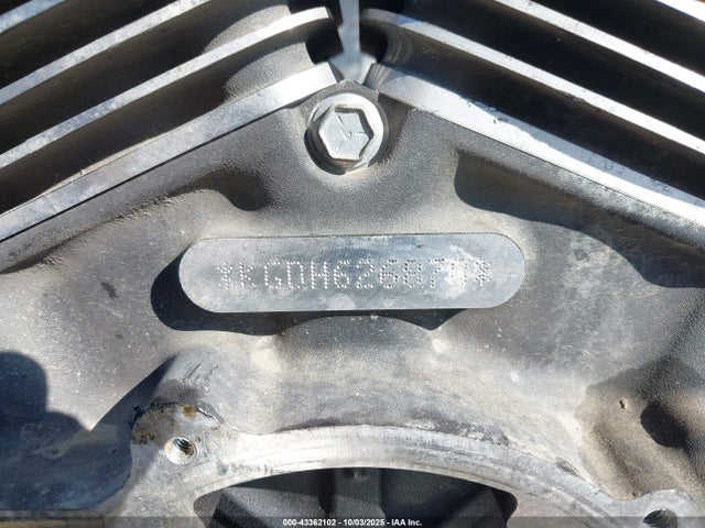 1HD1KGD30HB626870 Harley-Davidson FLTRU
