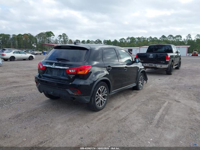 2018 MITSUBISHI OUTLANDER SPORT JA4AP3AW4JU012399 Photo 3