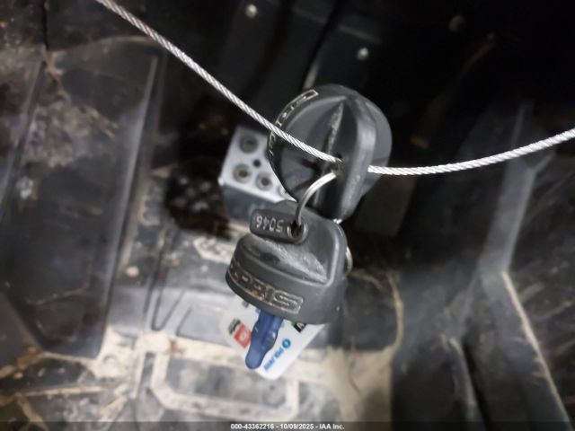 2022 POLARIS RZR 3NSM4U920NF345893 Photo 10