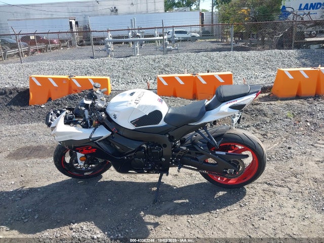 JS1GR7MA6K7100382 Suzuki GSX-R750