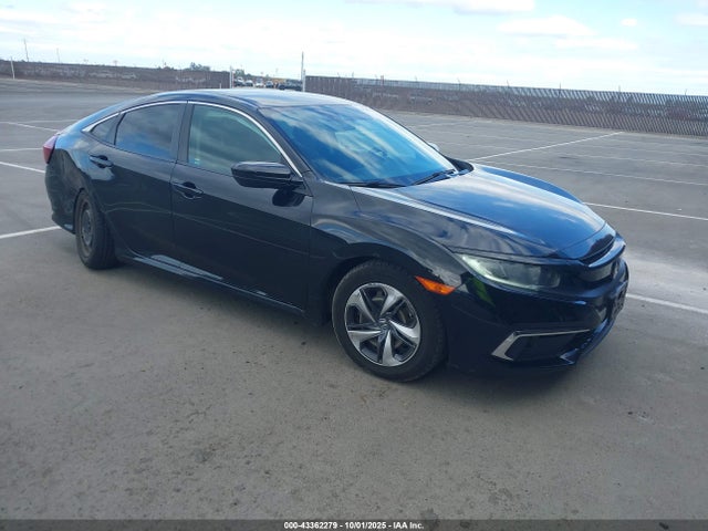 Auction sale of the 2020 Honda Civic Lx, vin: 2HGFC2F6XLH513928, lot number: 43362279