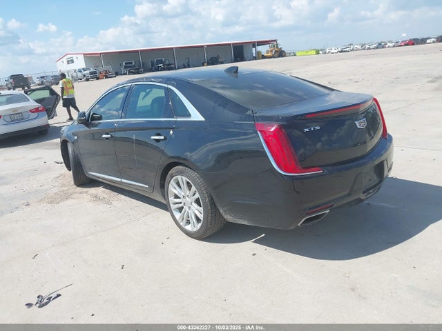 2019 CADILLAC XTS 2G61M5S3XK9135611 Photo 2