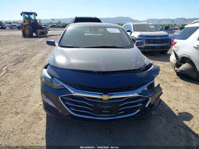 Chevrolet lfv 2025 1G1ZD5ST0SF148416 Image 12